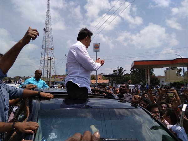 How the Kamal's fans disciplined? How the Kamal's fans disciplined?