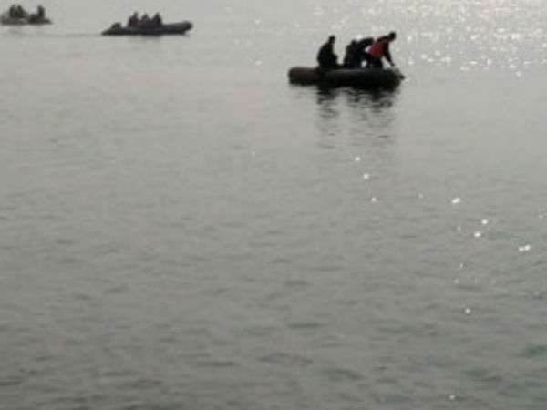 7 drown in lake in Andhra 7 drown in lake in Andhra