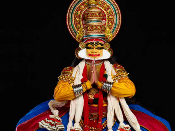 மேடையில் பிரிந்த உயிர்