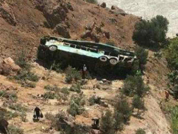 Bus dived into 300ft river bank kills 44 at peru Bus dived into 300ft river bank kills 44 at peru