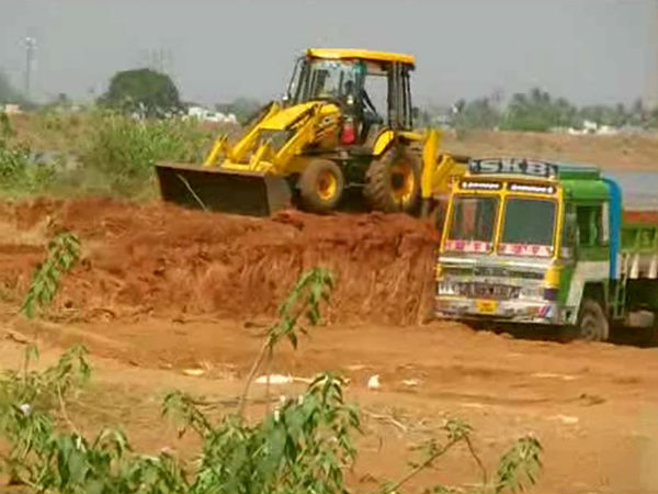 SC passed interim ban to shut down sand quarries in Tamilnadu 