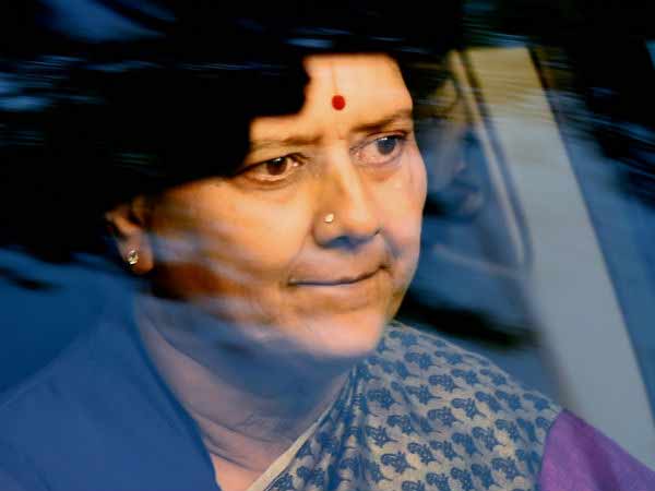 ஆவணங்கள் கிடைத்தால்