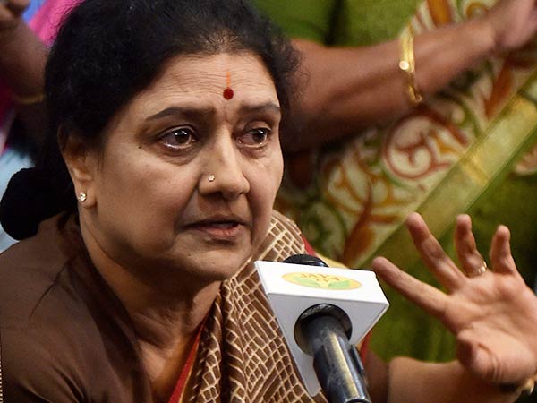 ஜெயலலிதா என பெயர் சூட்டியது