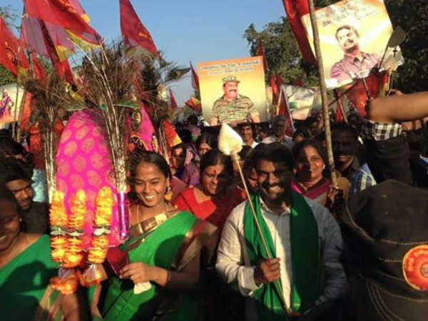 அறிவுமதி தொடங்கி வைக்கிறார்