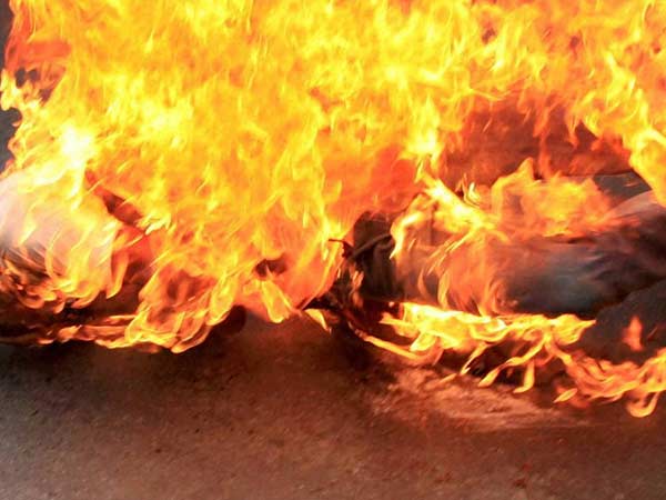 Madurai police arrested youth who fired a school girl Madurai police arrested youth who fired a school girl