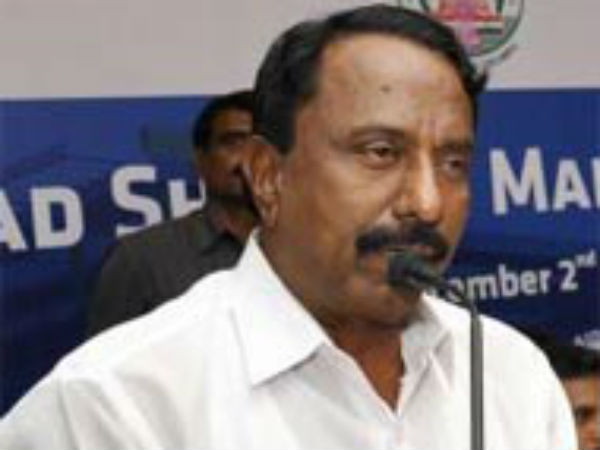 Classes will be conducted by robots for Government school students: Sengottaiyan Classes will be conducted by robots for Government school students: Sengottaiyan