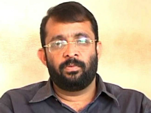 50 ஆயிரத்திற்கு மூக்கு கண்ணாடி வாங்கிய சபாநாயகர்.. கேரளா அரசு பணத்தில் நடந்த கொள்ளை! 