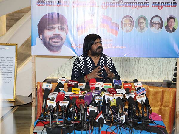 கருணாநிக்காக திமுகவில்