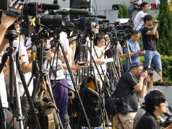 Two journalists arrested in Maldives Two journalists arrested in Maldives