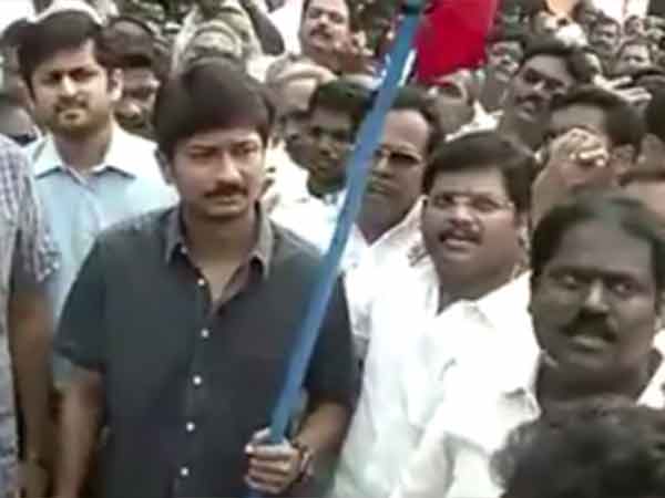 திடீர் திடீர் வாரிசுகள்