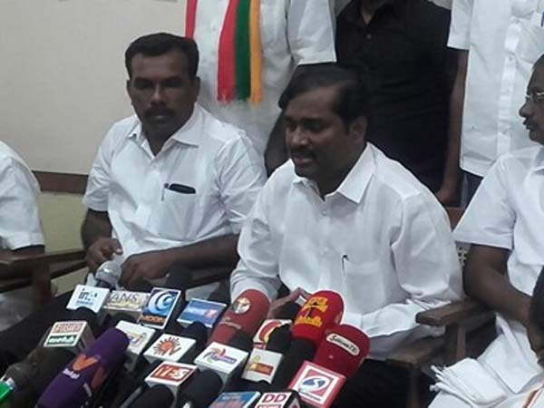 பாதிக்கப்பட்டுள்ள தொழிலாளர்கள்