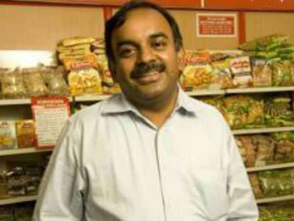 2009ல் இழுத்து மூடப்பட்ட கடைகள்
