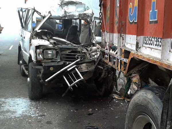Road accident near Maduranthagam: 3 died Road accident near Maduranthagam: 3 died