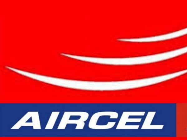 Aircel customers road blocked in Chennai Kilpak Aircel customers road blocked in Chennai Kilpak