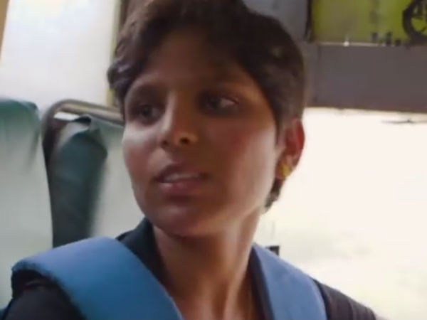 கல்லூரி பேருந்தில் சந்தித்தோம்