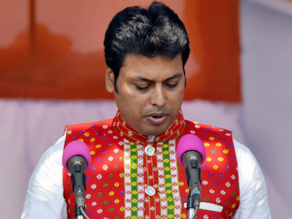 Tripura: Biplab Deb takes oath as BJP’s first CM Tripura: Biplab Deb takes oath as BJP’s first CM