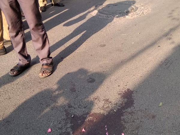 ஒரு தாய் வயிற்றில் பிறந்தானே