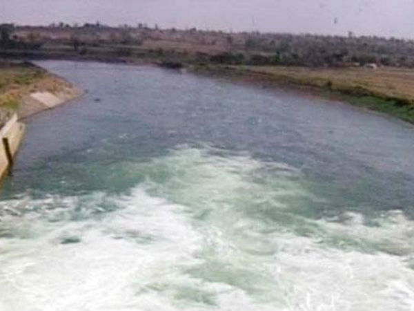 Will Tn political parties join hands together for Cauvery Delta farmers? Will Tn political parties join hands together for Cauvery Delta farmers?
