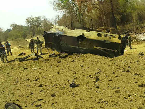 8 CRPF men killed in Maoist attack 8 CRPF men killed in Maoist attack