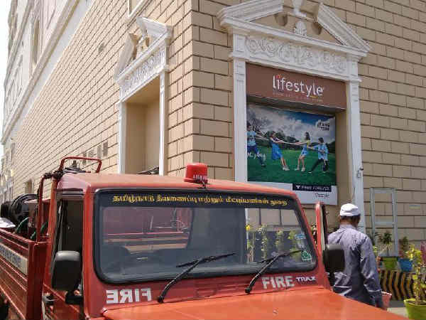 Fire accident in Chennai City Centre Fire accident in Chennai City Centre