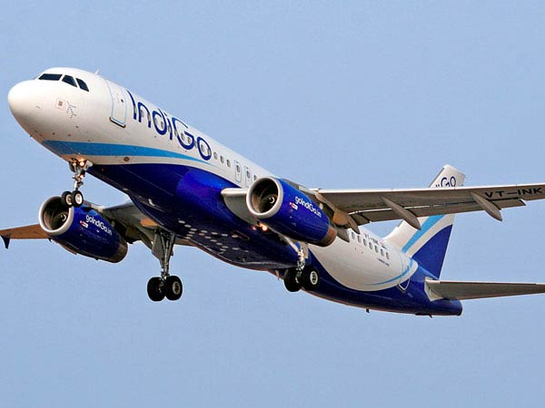 Indigo and Go Air cancelled more than 600 flights Indigo and Go Air cancelled more than 600 flights
