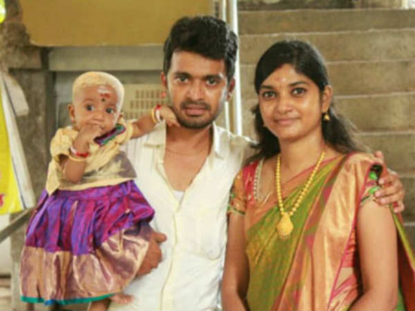 முள்ளாக குத்திய ரோஸ்