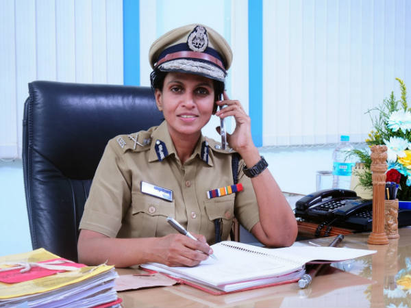 காவல் அதிகாரி எதிர்ப்பு