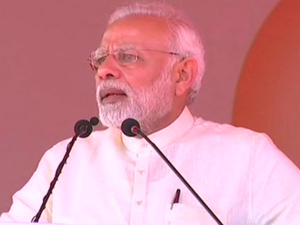 அச்சுறுத்துவது