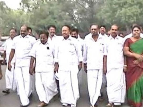 எம்பிகளின் தொடர் போராட்டம்