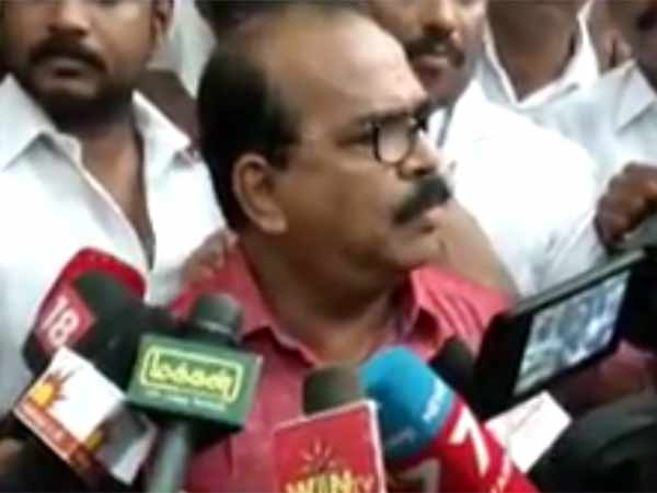 சசி புராணம் பாடினார்