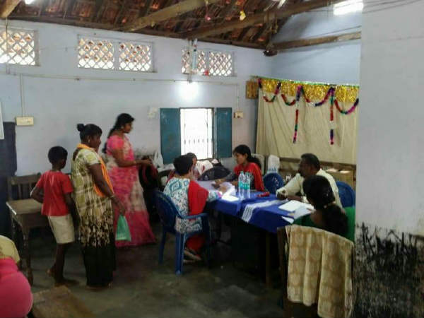 Nellai SV Hindu school arranges for special medical camp for eye treatment Nellai SV Hindu school arranges for special medical camp for eye treatment