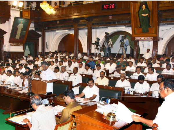Tn government alloted RS.27,205.88 crores for school education department Tn government alloted RS.27,205.88 crores for school education department