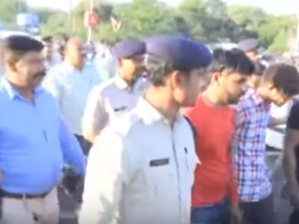 four rapists Paraded Through Bhopal Streets four rapists Paraded Through Bhopal Streets