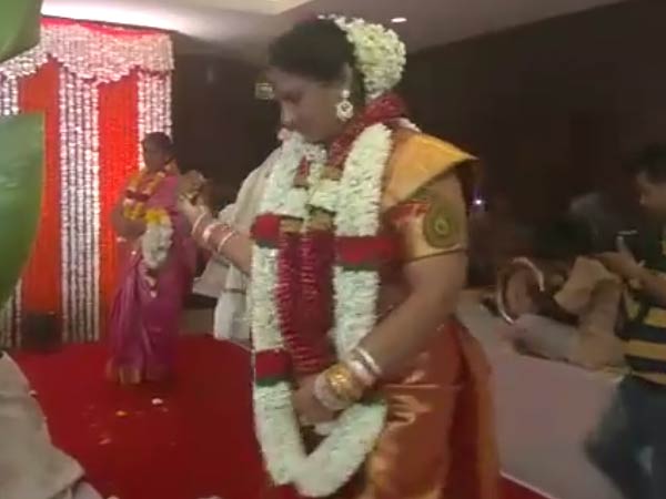 பாரம்பரிய முறைப்படி மறுமணம்