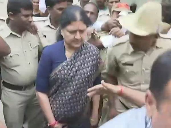 Sasikala to seek parole to attend Husbands funeral Sasikala to seek parole to attend Husbands funeral