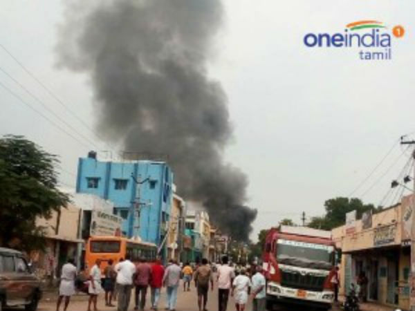 Fire accident in Thirupur crackers shop Fire accident in Thirupur crackers shop