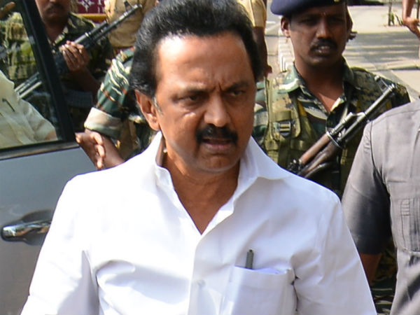 கட்சியின் தலைமை