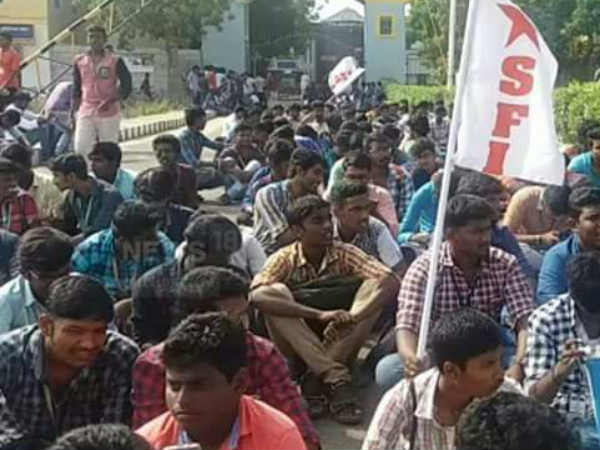 Students Protest against Sterlite in Tuticorin Students Protest against Sterlite in Tuticorin
