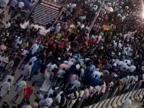 Students in the struggle against Tuticorin Sterlite plant Students in the struggle against Tuticorin Sterlite plant