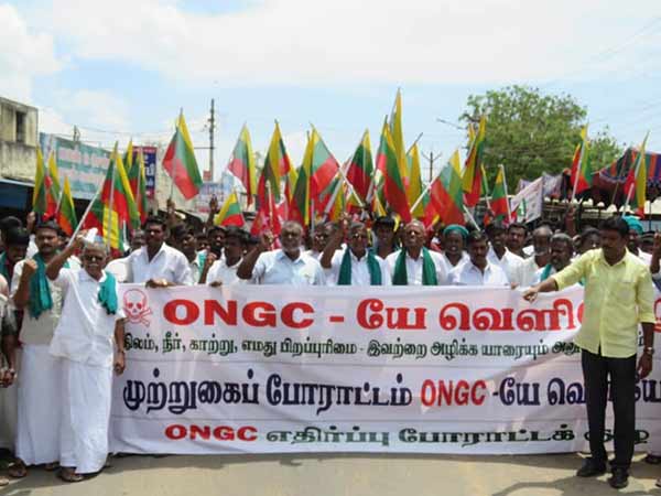 TN Political leaders started rally towards Neikunnam to stop ONGCC works TN Political leaders started rally towards Neikunnam to stop ONGCC works