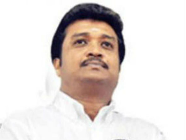 எங்கே வெங்கடேஷ்?
