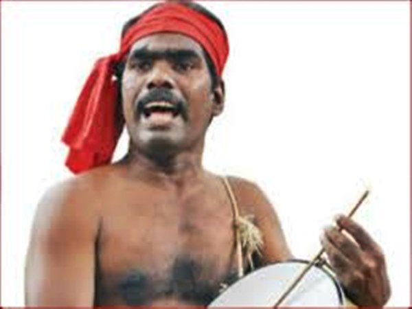 போலீசாரா இந்துத்துவா அமைப்பினரா?