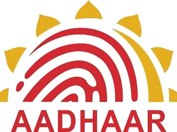 Centre says Aadhar can be given as proof for driving license Centre says Aadhar can be given as proof for driving license
