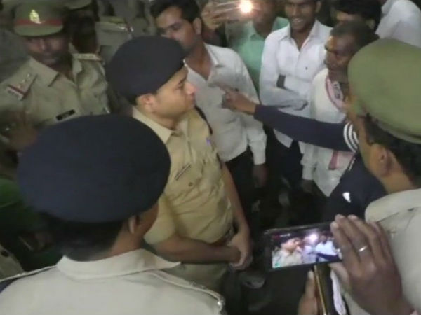 தொடர்கிறது