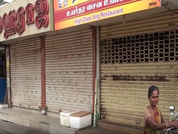கடைகள் மூடல்
