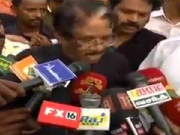ரஜினி யாருக்காகவோ டப்பிங் பேசுகிறார்