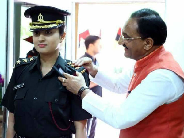 BJP MP Ramesh Pokhriyals daughter joins in Indian army BJP MP Ramesh Pokhriyals daughter joins in Indian army