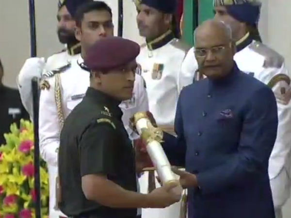 Dhoni gets 2018 Padma Bhushan from President Dhoni gets 2018 Padma Bhushan from President