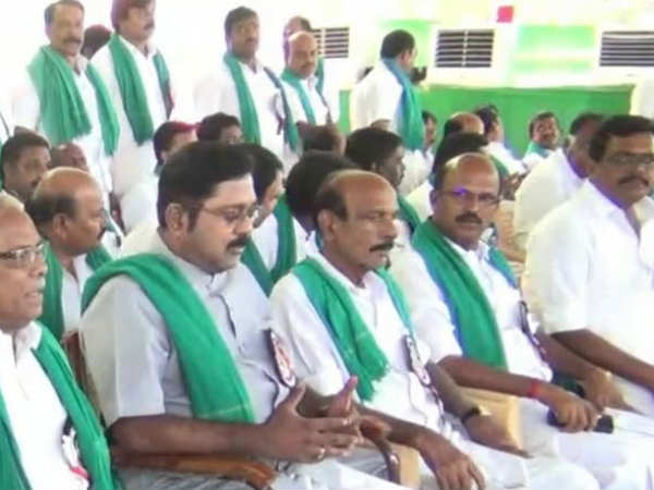 TN BJP Leaders insulting the Cauvery Protest says TTV TN BJP Leaders insulting the Cauvery Protest says TTV
