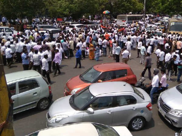 Opposition parties conducting protests all over tamilnadu condemning centre Opposition parties conducting protests all over tamilnadu condemning centre